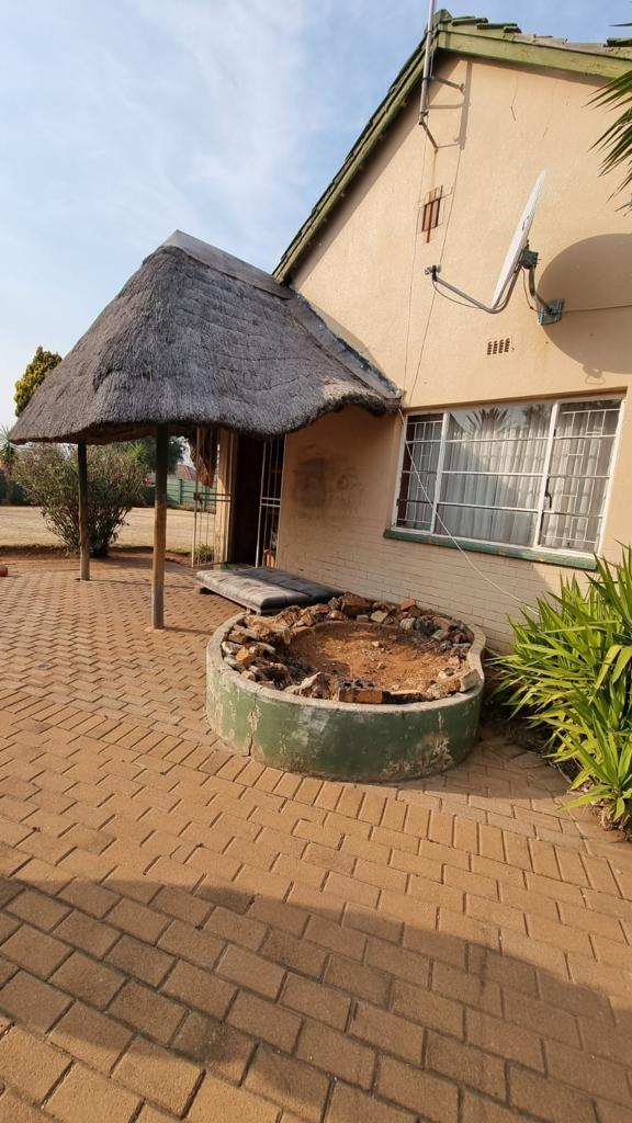 3 Bedroom Property for Sale in Stilfontein Ext 3 North West